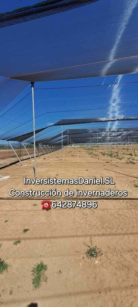construccion-invernaderos-umbraculo-malla-sistema-antigranizo-reparacion-inversistemas-daniel (1)